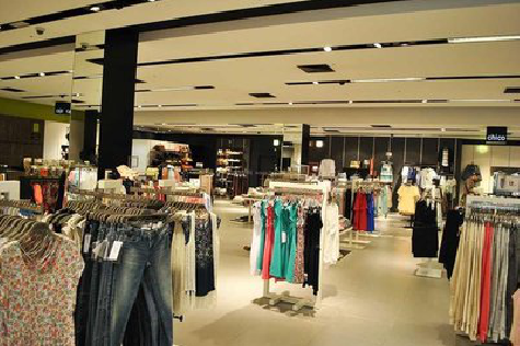 宜宾商场里的店面怎么装修？